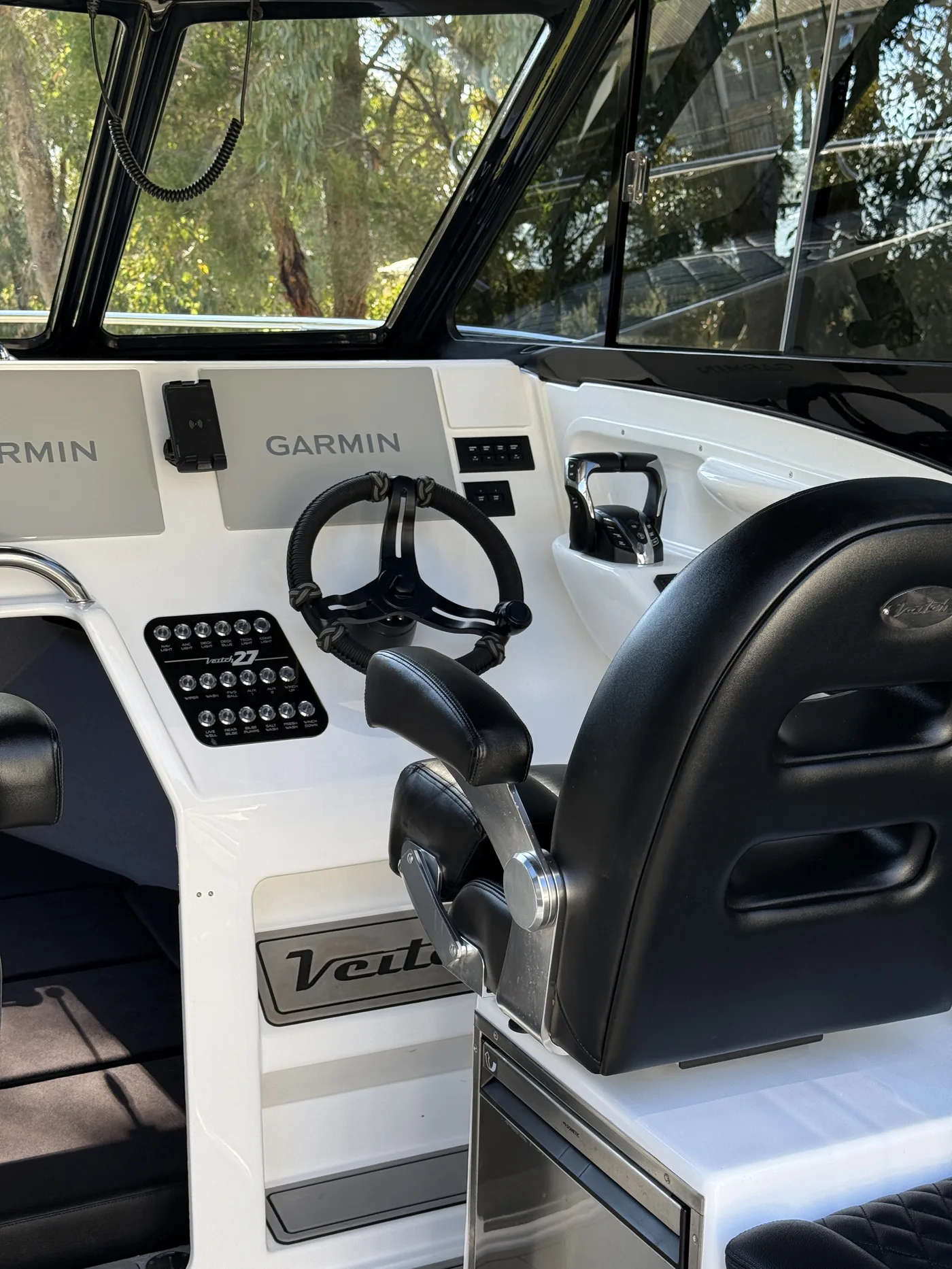 Veitch 27 helm and Garmin dash detail Perth WA